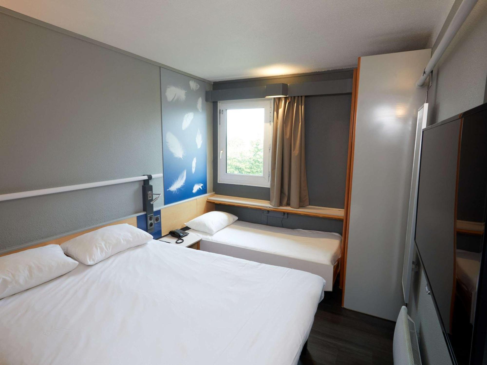 Ibis Auxerre Sud Hotel Venoy Bagian luar foto